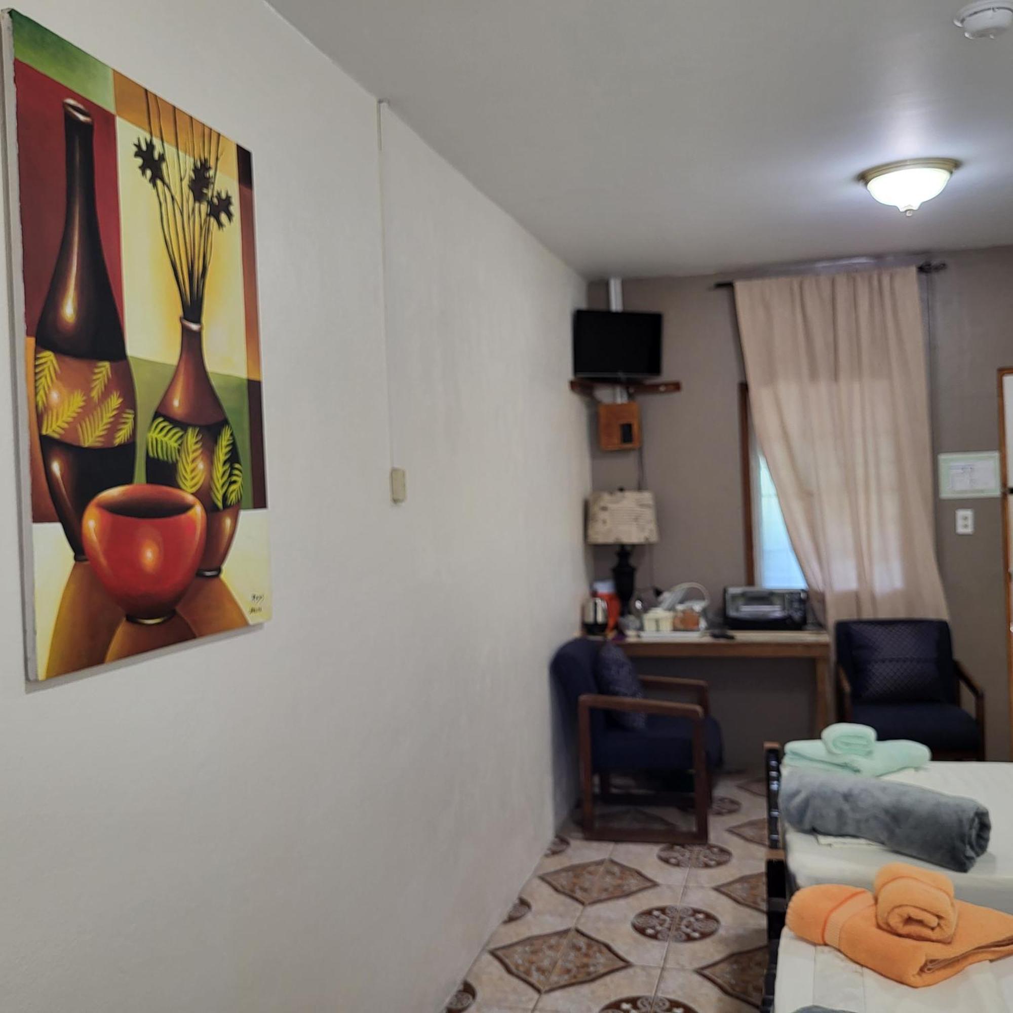 Hacienda Tropical Guest House Belmopan Buitenkant foto