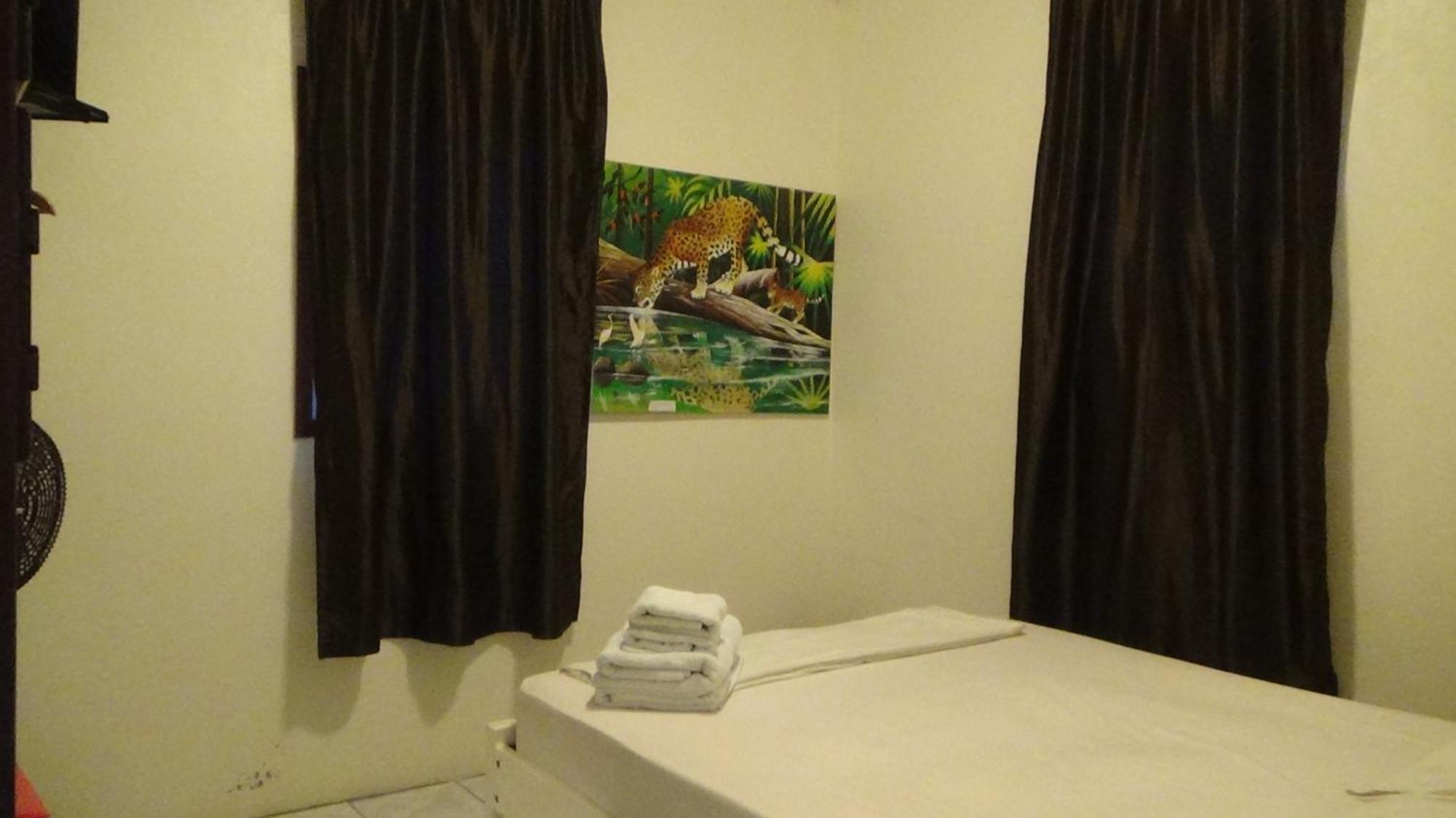 Hacienda Tropical Guest House Belmopan Kamer foto