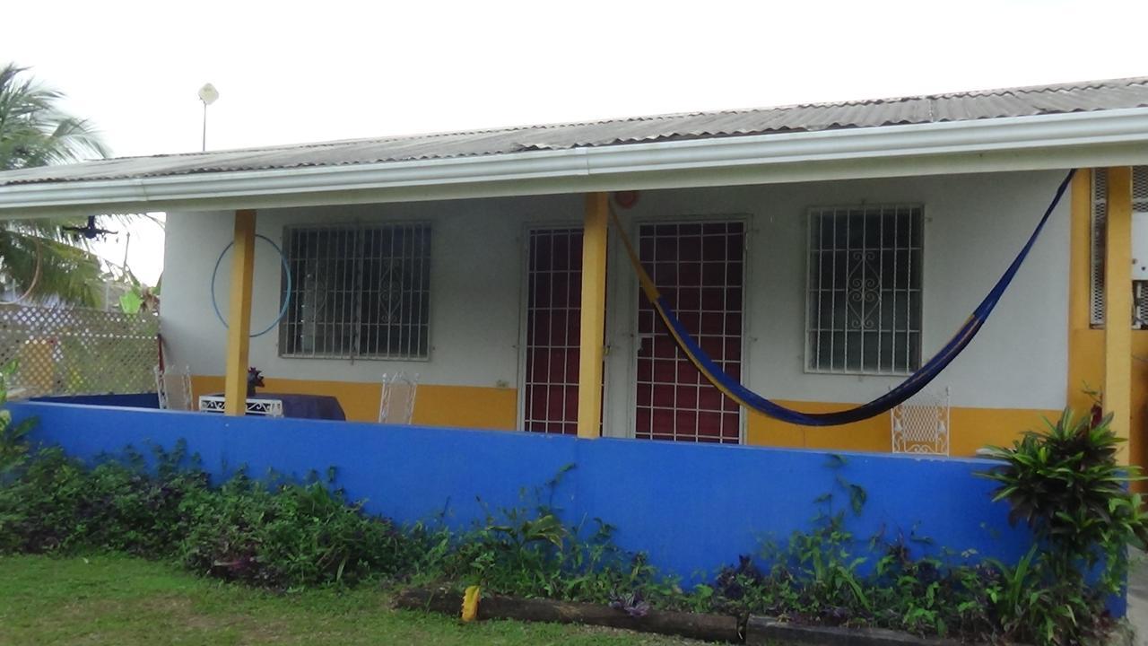 Hacienda Tropical Guest House Belmopan Buitenkant foto